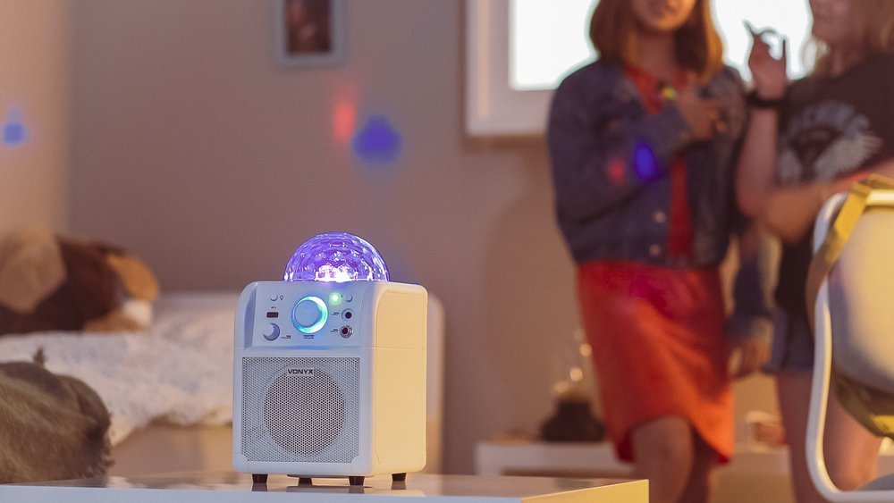 Zestaw: kolumna karaoke z mikrofonem, bluetooth i efektem świetlnym VONYX SBS50W 