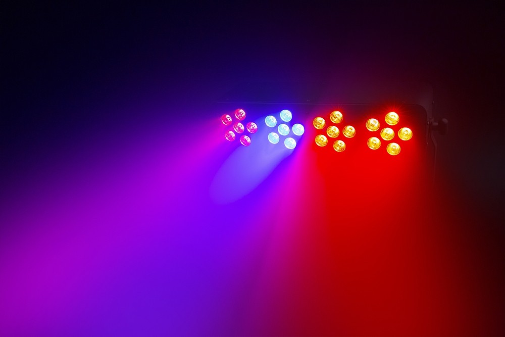 Efekt świetlny DJ Bank 244 RGBW z 24x 4W LED pilot Beamz