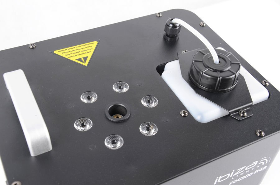 Wytwornica dymu pionowego z LED Ibiza FOG900-RGB