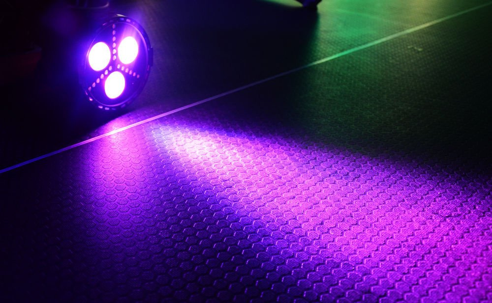Reflektor LED PAR Ibiza PAR-MINI-STR 4-IN-1