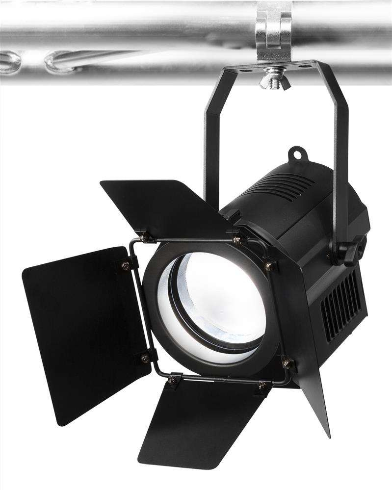  Reflektor BeamZ Professional BTF440Z mini-fresnel zoom 4x 40W LED RGBW