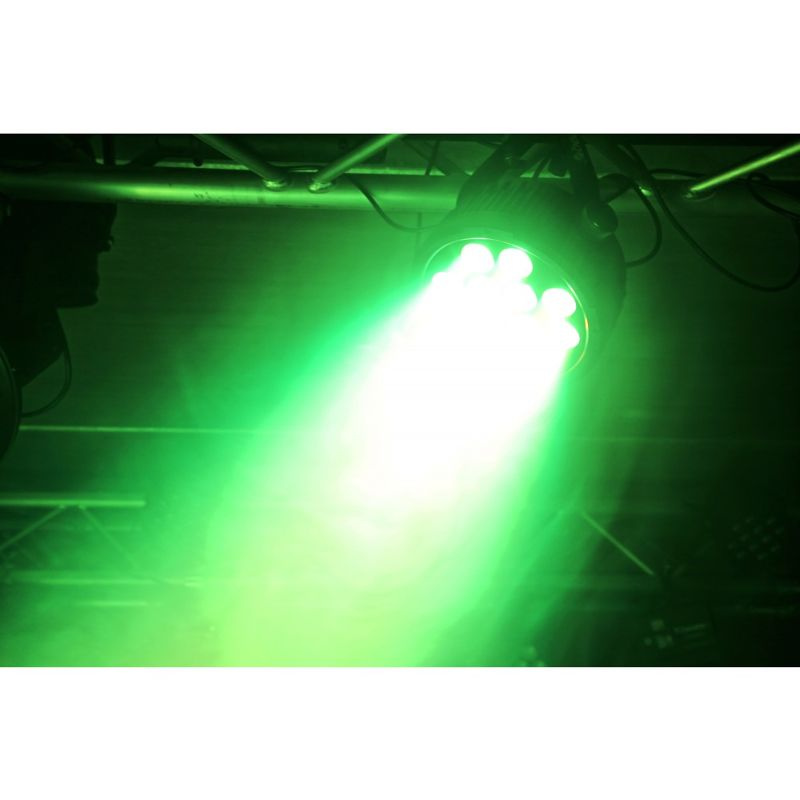 Reflektor LED Flat PAR BeamZ BT300