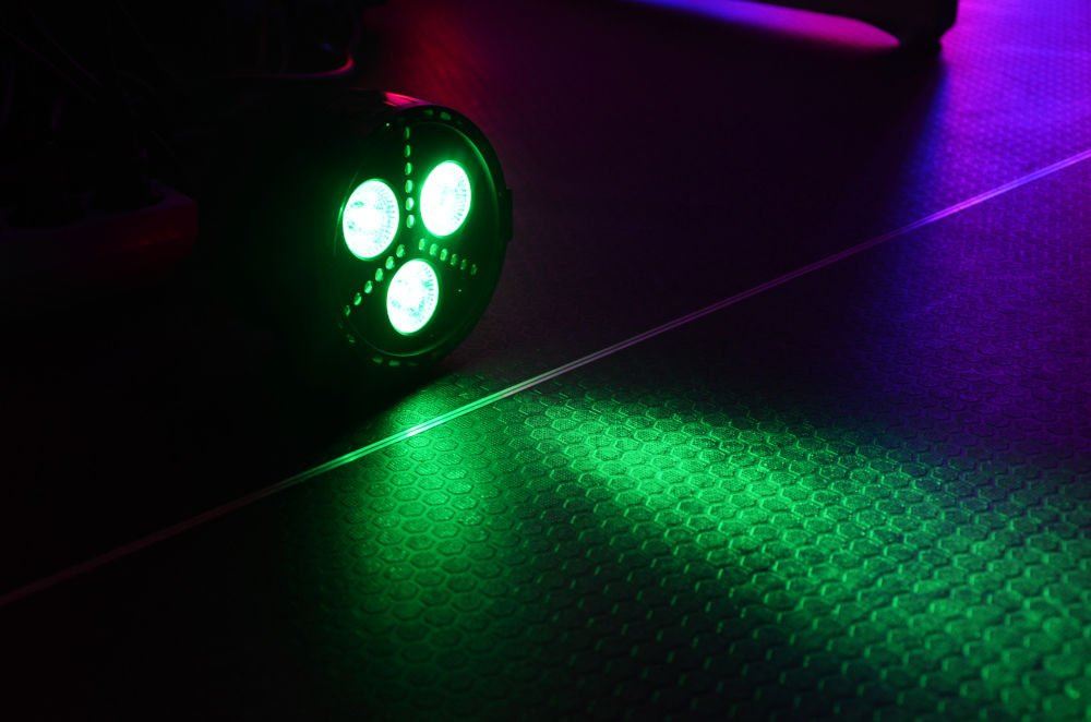 Reflektor LED PAR Ibiza PAR-MINI-STR 4-IN-1
