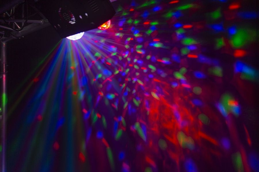 Efekt świetlny 6x 3W LED RGBW-UV Water BeamZ Ledwave